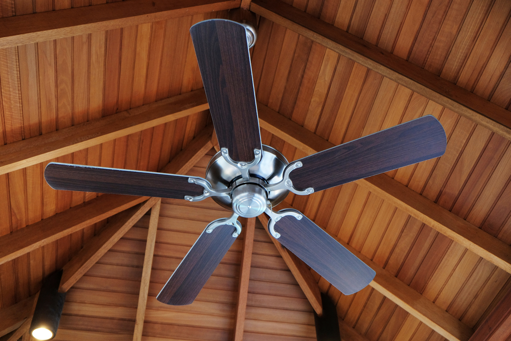 Benefits of Installing a Ceiling Fan